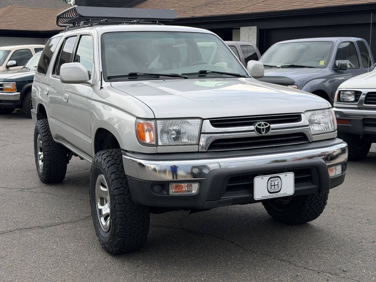 Used 2001 Toyota 4Runner SR5 AWD/4WD image 30