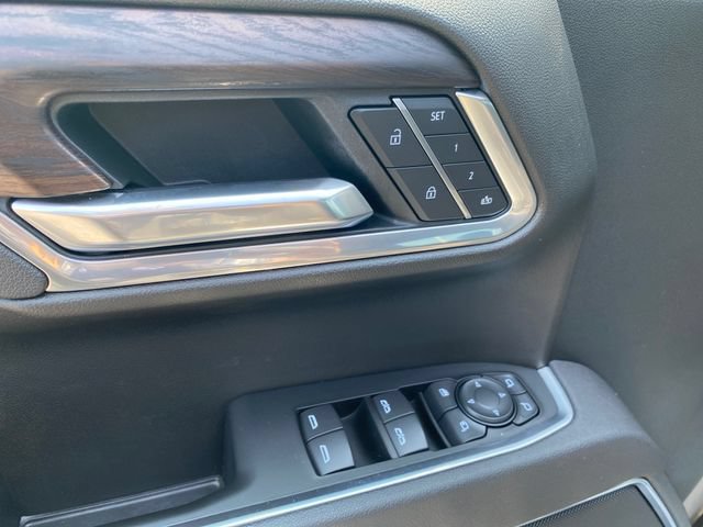 Certified 2026 GMC Sierra 1500 SLT AWD/4WD image 18