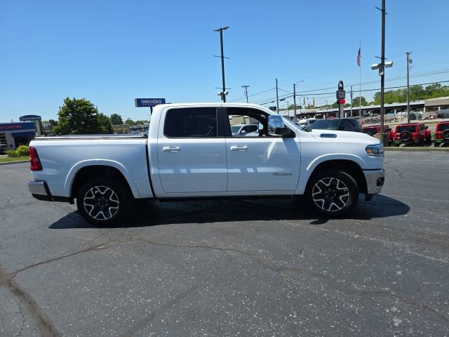 Used 2025 RAM 1500 Laramie w/ Advanced Safety Group II AWD/4WD image 12