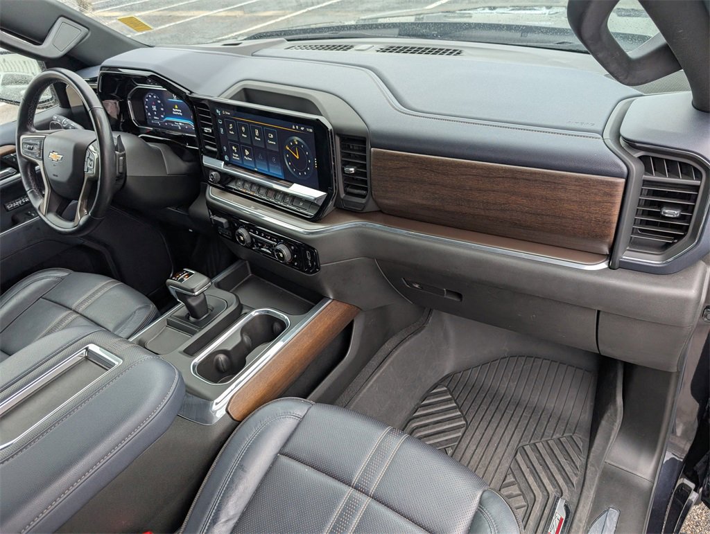 Used 2022 Chevrolet Silverado 1500 High Country w/ Z71 Off-Road Package image 29