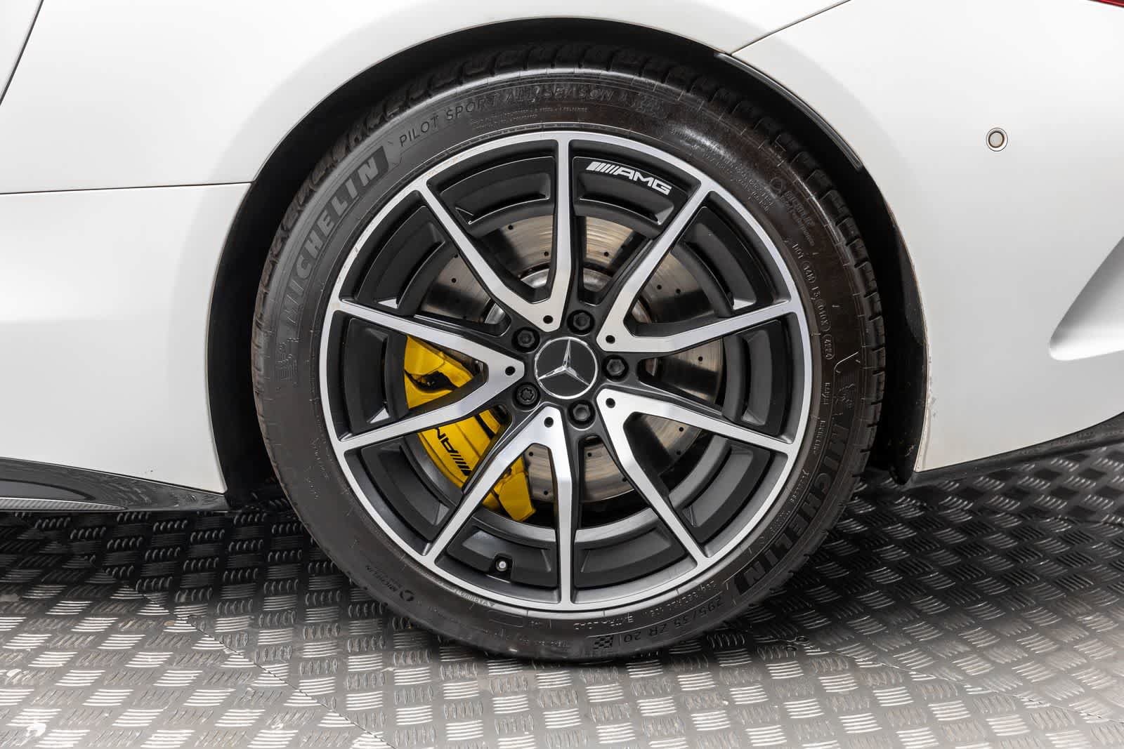 Used 2022 Mercedes-Benz SL 63 AMG 4MATIC image 46