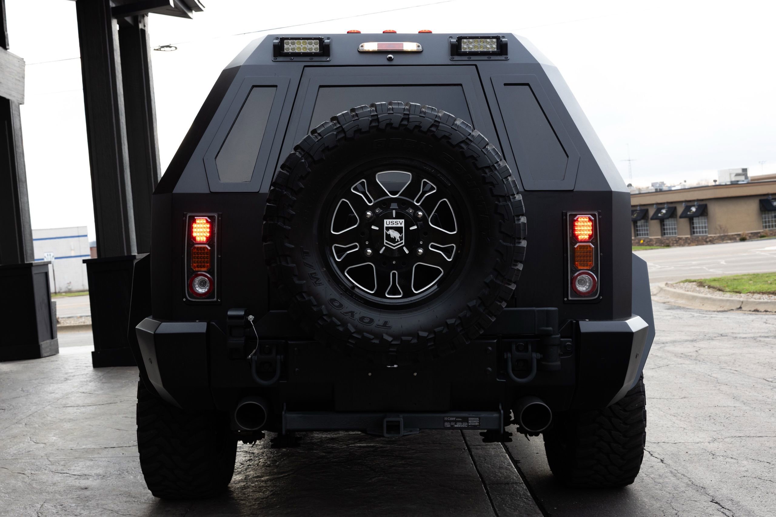 Used 2016 Ford F450 XLT w/ XLT Interior Package image 11