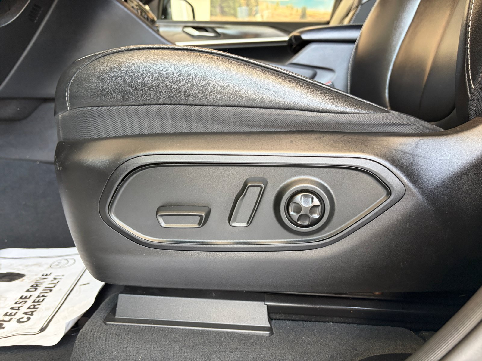 Used 2024 Jeep Grand Cherokee Limited 4xe AWD/4WD image 15