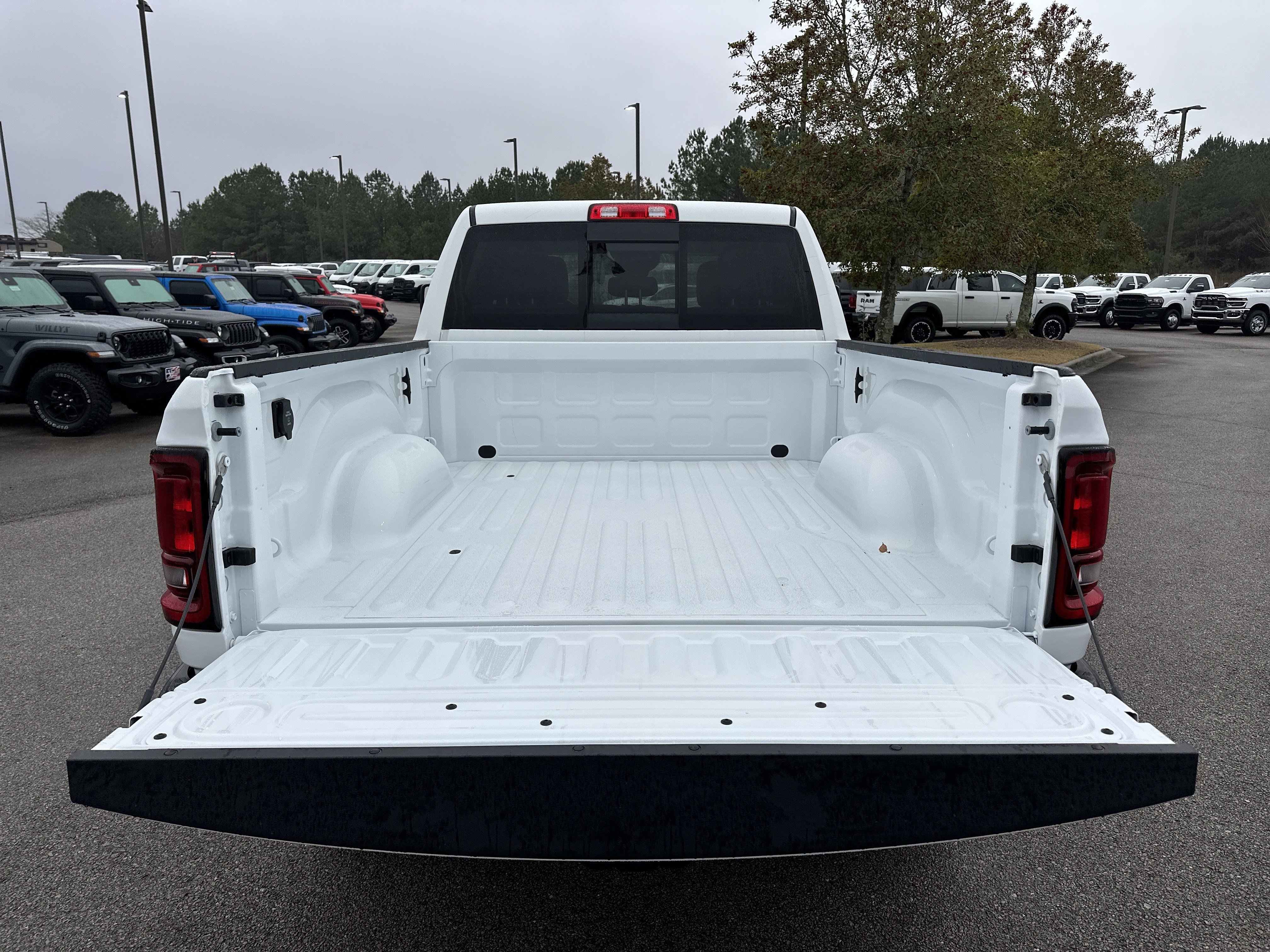 New 2026 RAM 2500 Tradesman AWD/4WD image 18