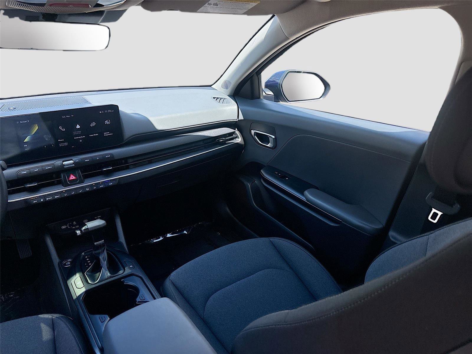 Used 2025 Kia K4 LXS image 23