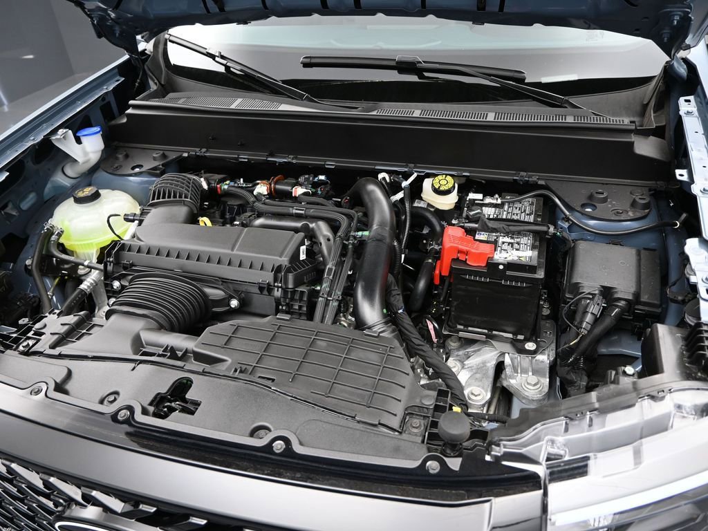 New 2025 Ford Maverick Lariat w/ Black Appearance Package image 16