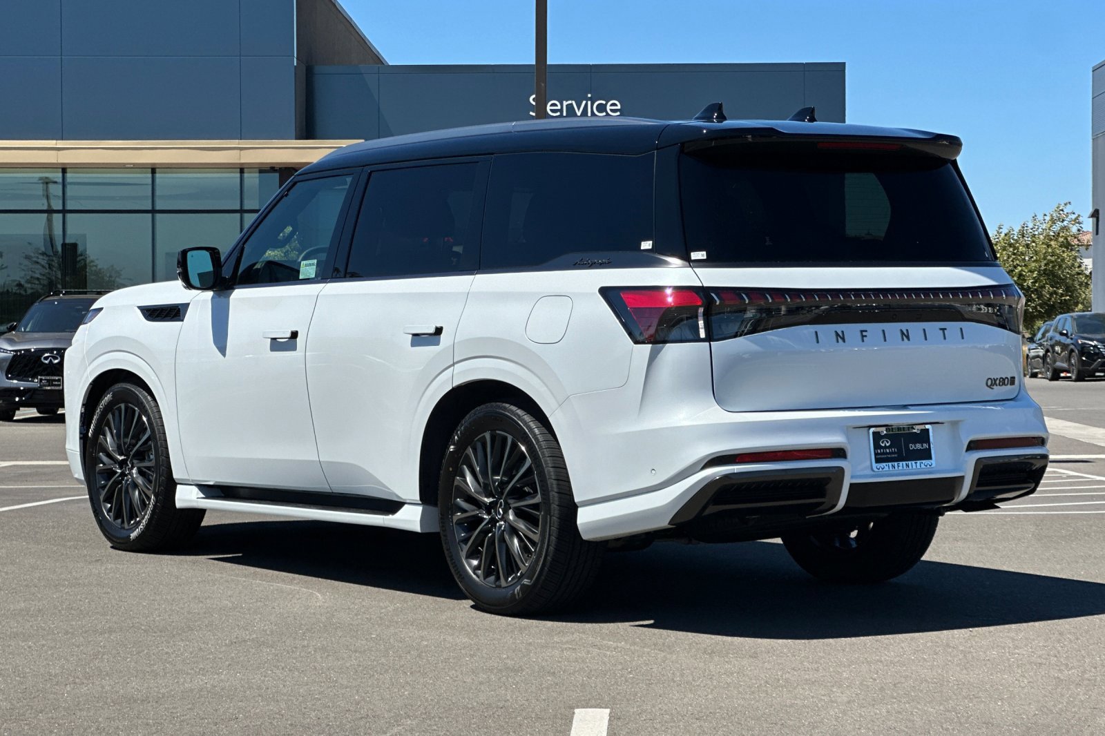 New 2027 INFINITI QX80 Autograph AWD/4WD image 6