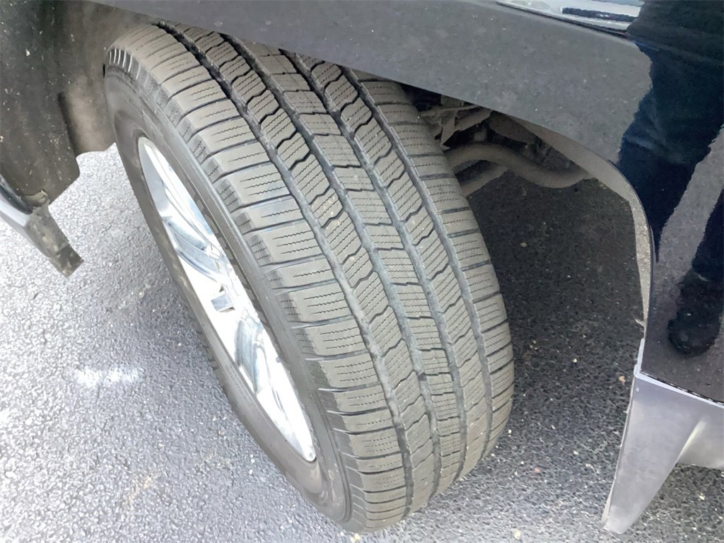 Used 2017 Chevrolet Silverado 1500 High Country image 27