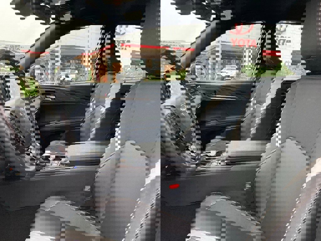 Certified 2025 Toyota Camry SE image 10