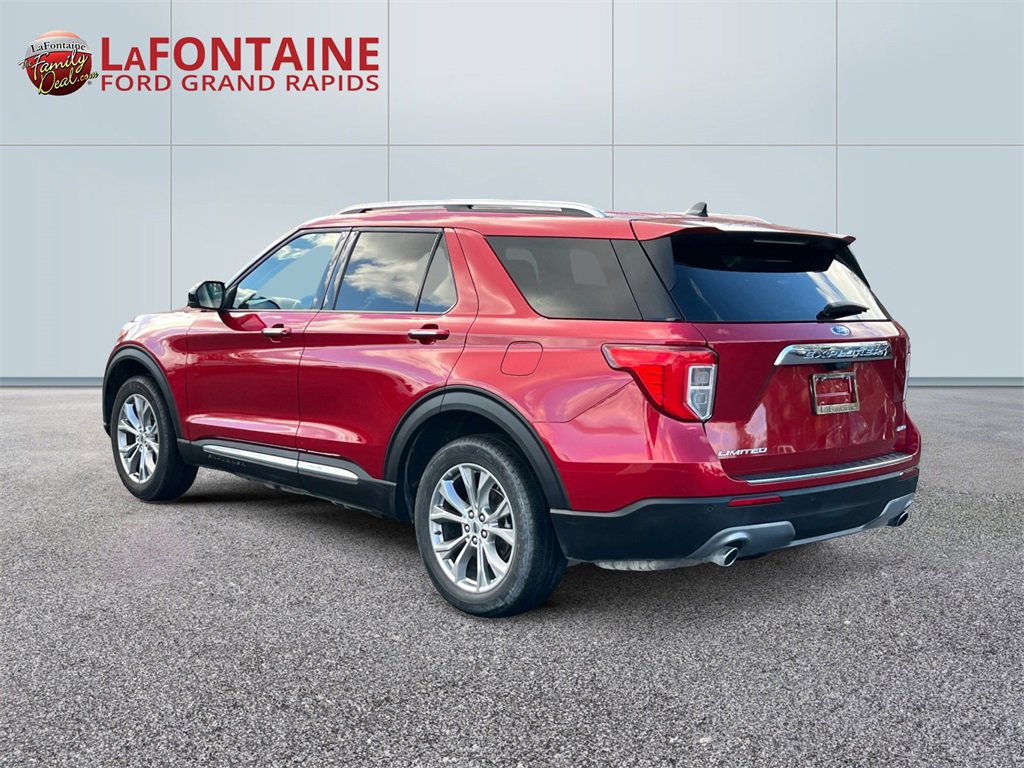 Used 2024 Ford Explorer Limited image 5