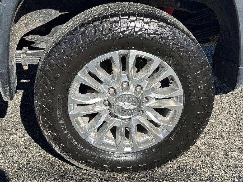 Used 2020 Chevrolet Silverado 3500 High Country w/ Z71 Off-Road Package AWD/4WD image 6