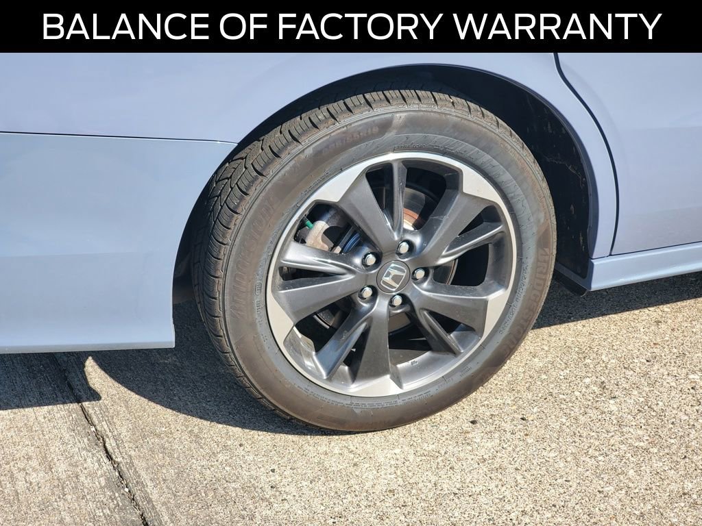 Used 2023 Honda Odyssey Elite image 4