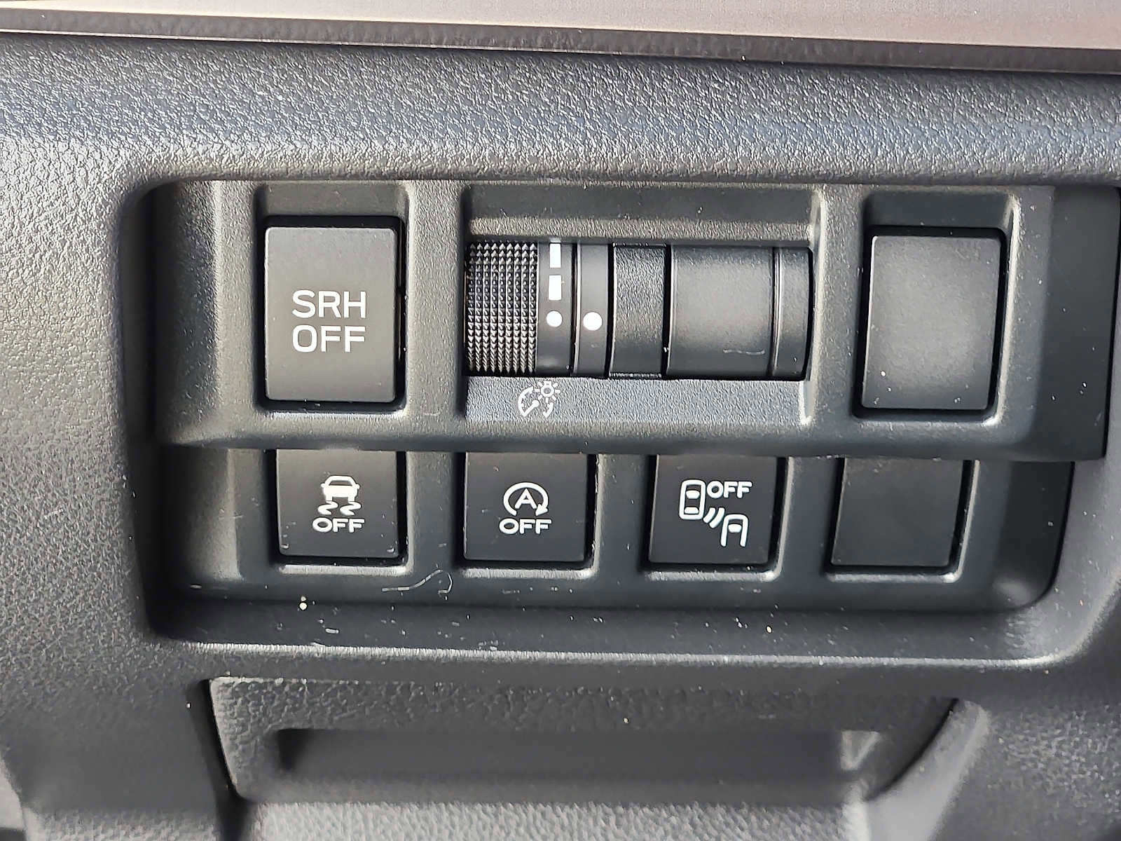 Used 2020 Subaru Crosstrek 2.0i Limited w/ Moonroof Package w/Navigation image 26