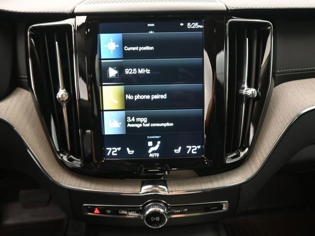 Used 2021 Volvo XC60 T5 Inscription w/ Advanced Package image 3