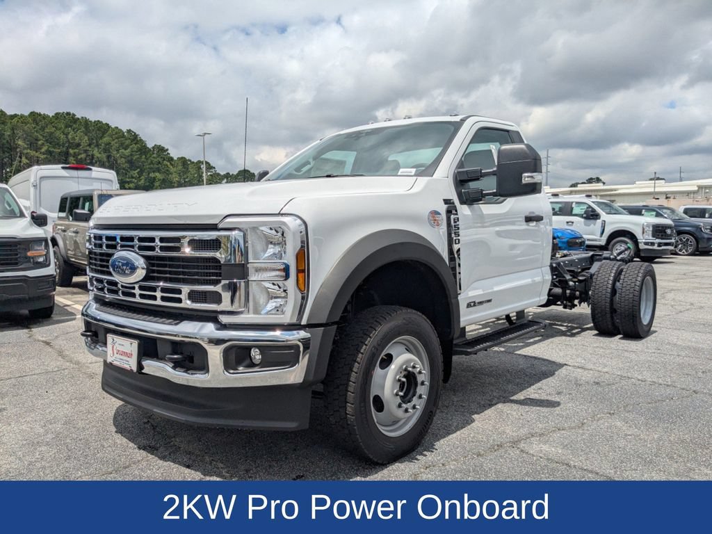 Used 2025 Ford F550 4x4 Regular Cab Super Duty image 8