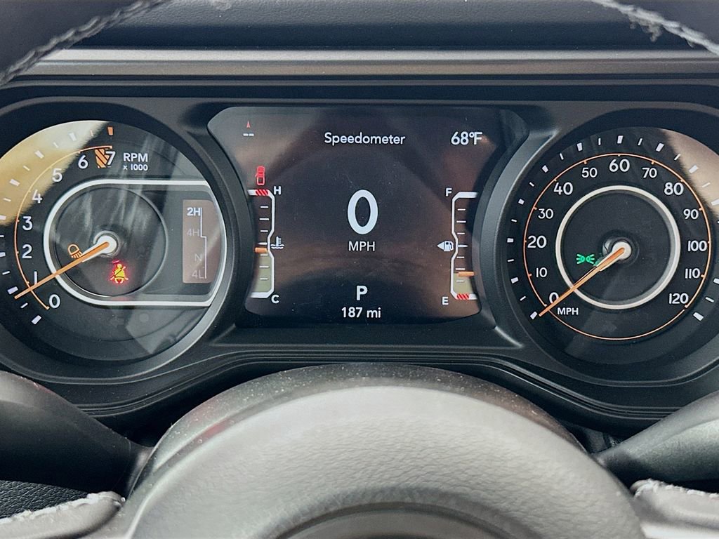 New 2026 Jeep Gladiator Sport AWD/4WD image 12