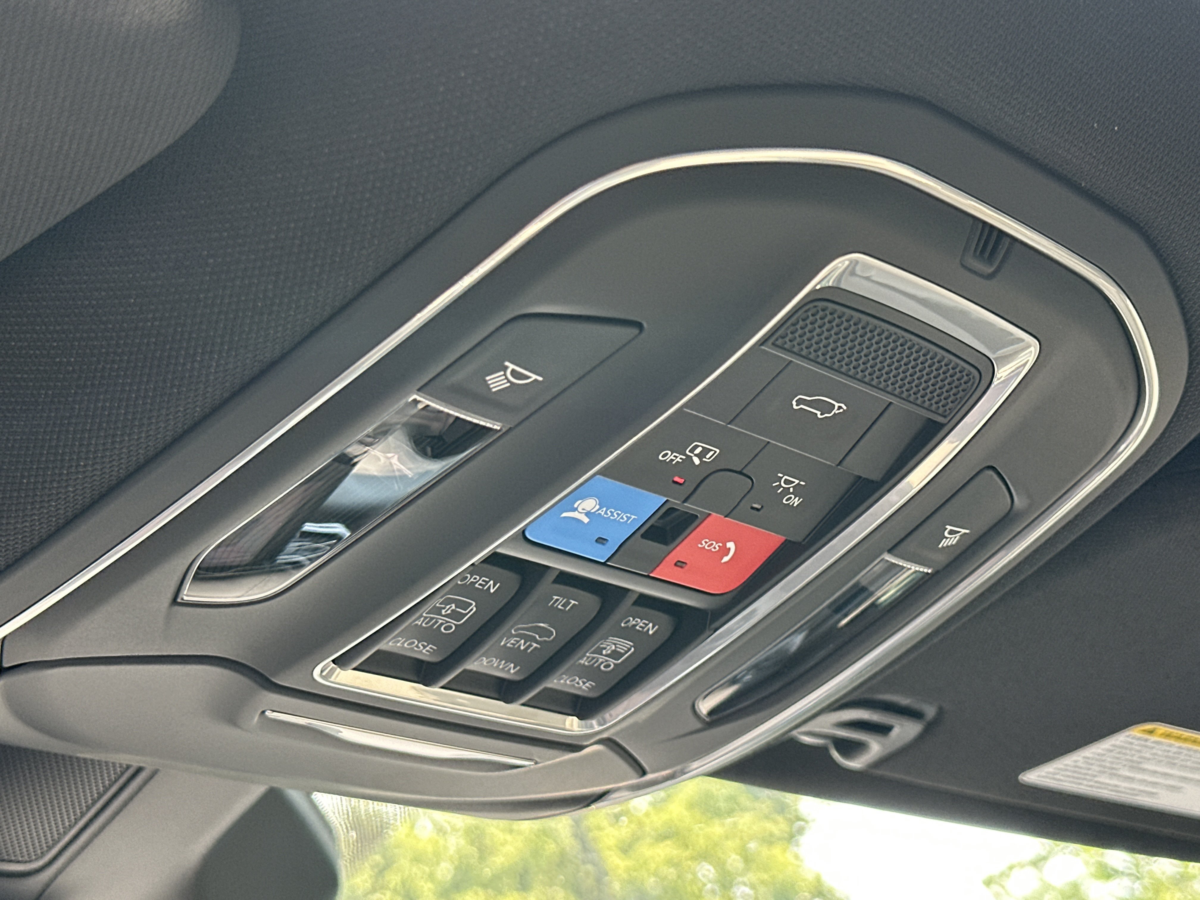 New 2026 Jeep Grand Wagoneer L Limited AWD/4WD image 7