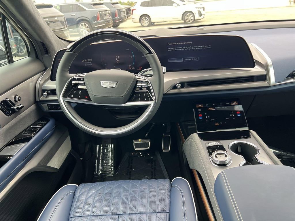New 2026 Cadillac Vistiq Premium Luxury image 11
