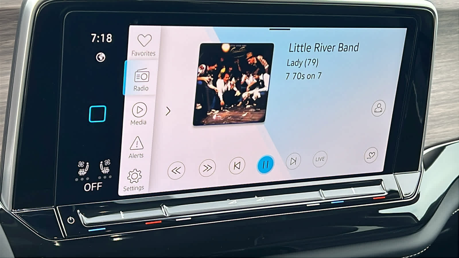 New 2026 Volkswagen Atlas SEL Premium R-Line image 15