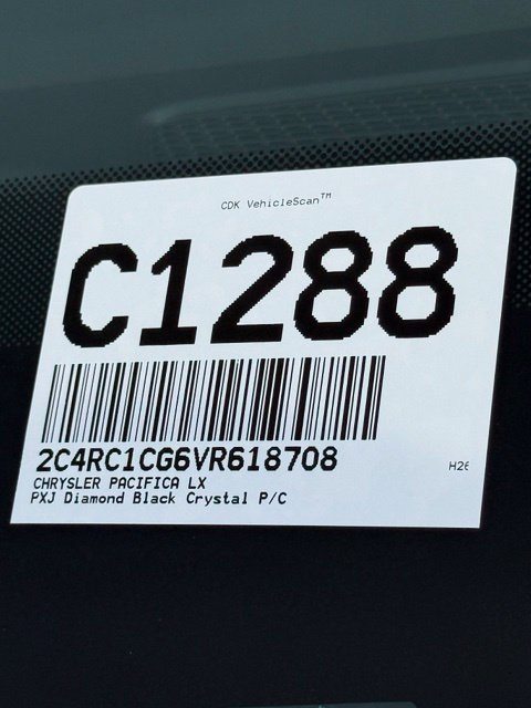New 2027 Chrysler Pacifica LX FWD image 32