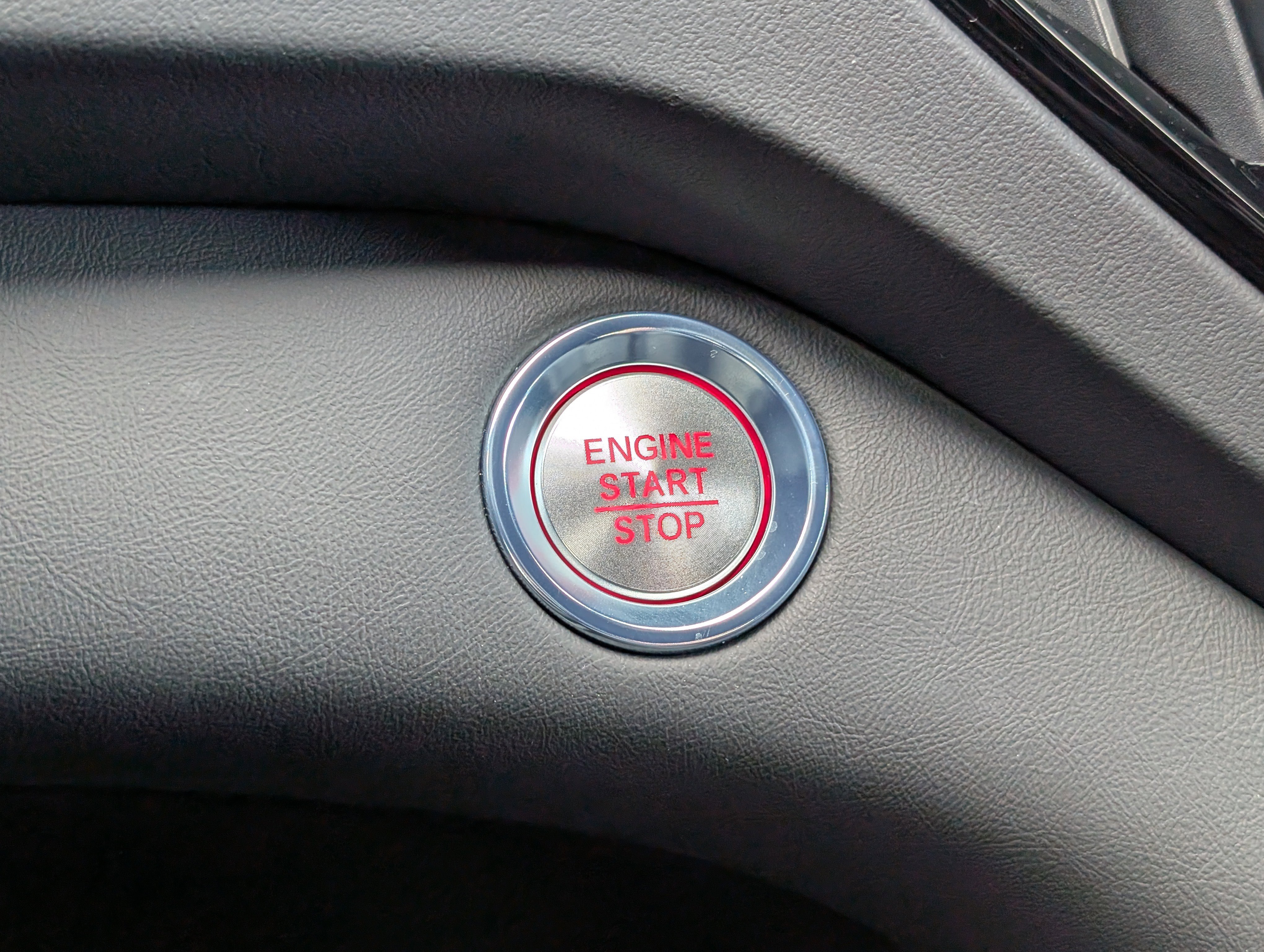 Certified 2025 Acura RDX SH-AWD image 17