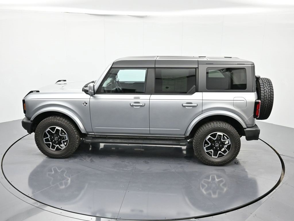 Used 2023 Ford Bronco Outer Banks image 34