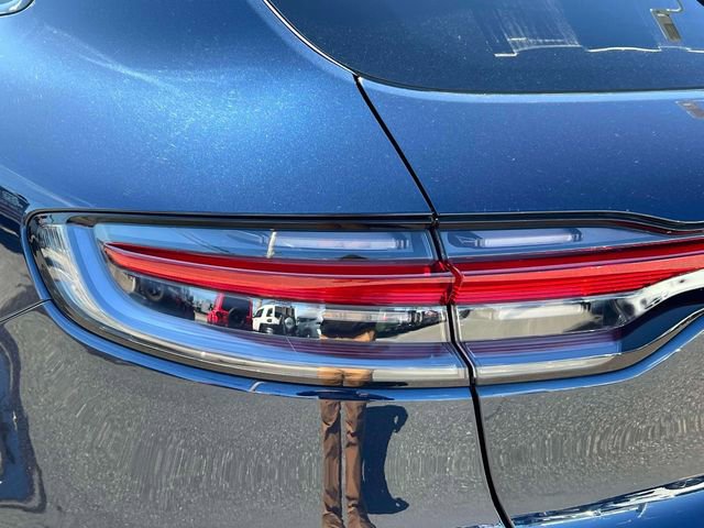 Used 2022 Porsche Macan S image 14