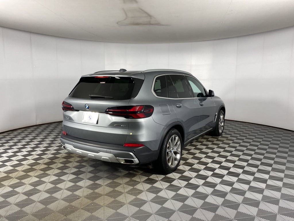 Certified 2024 BMW X5 xDrive40i w/ Premium Package image 29