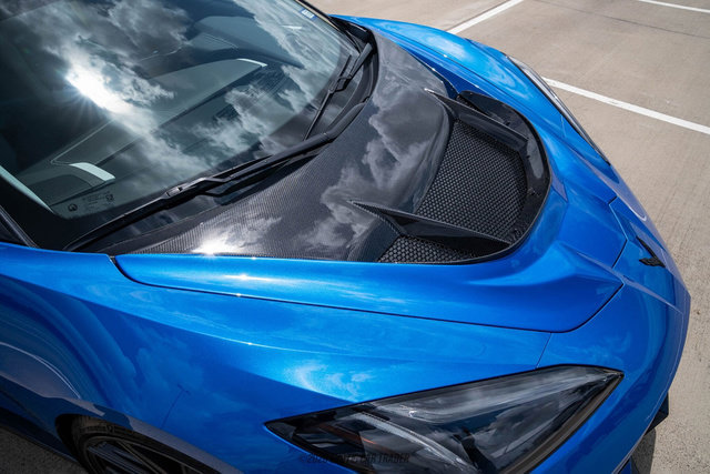 Used 2024 Chevrolet Corvette Stingray Premium Conv w/ Stealth Interior Trim Package RWD image 97