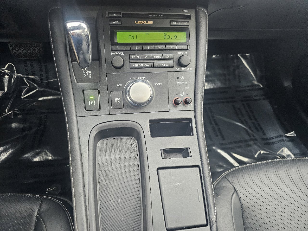 Used 2012 Lexus CT 200h image 28