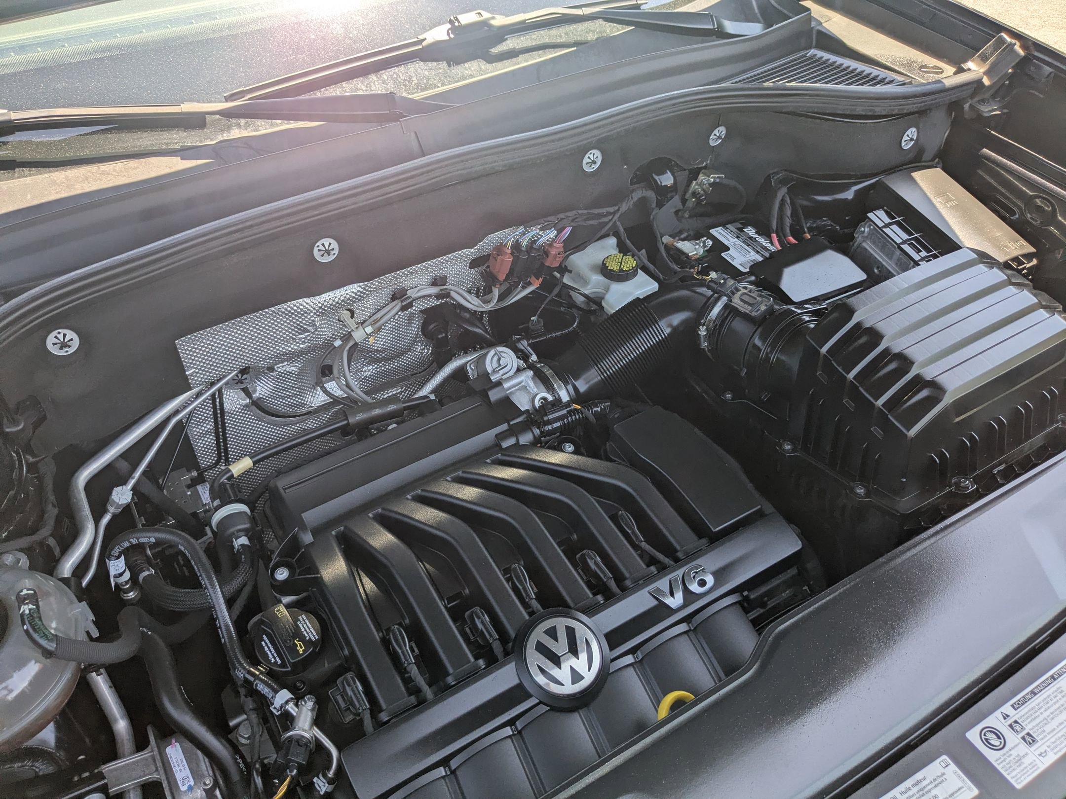 Used 2020 Volkswagen Atlas Cross Sport SE w/ Towing Package image 30