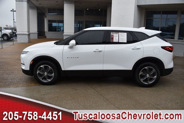 Used 2025 Chevrolet Blazer LT image 6