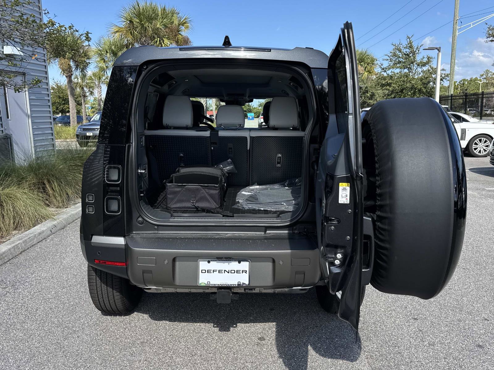 New 2026 Land Rover Defender 110 S image 11