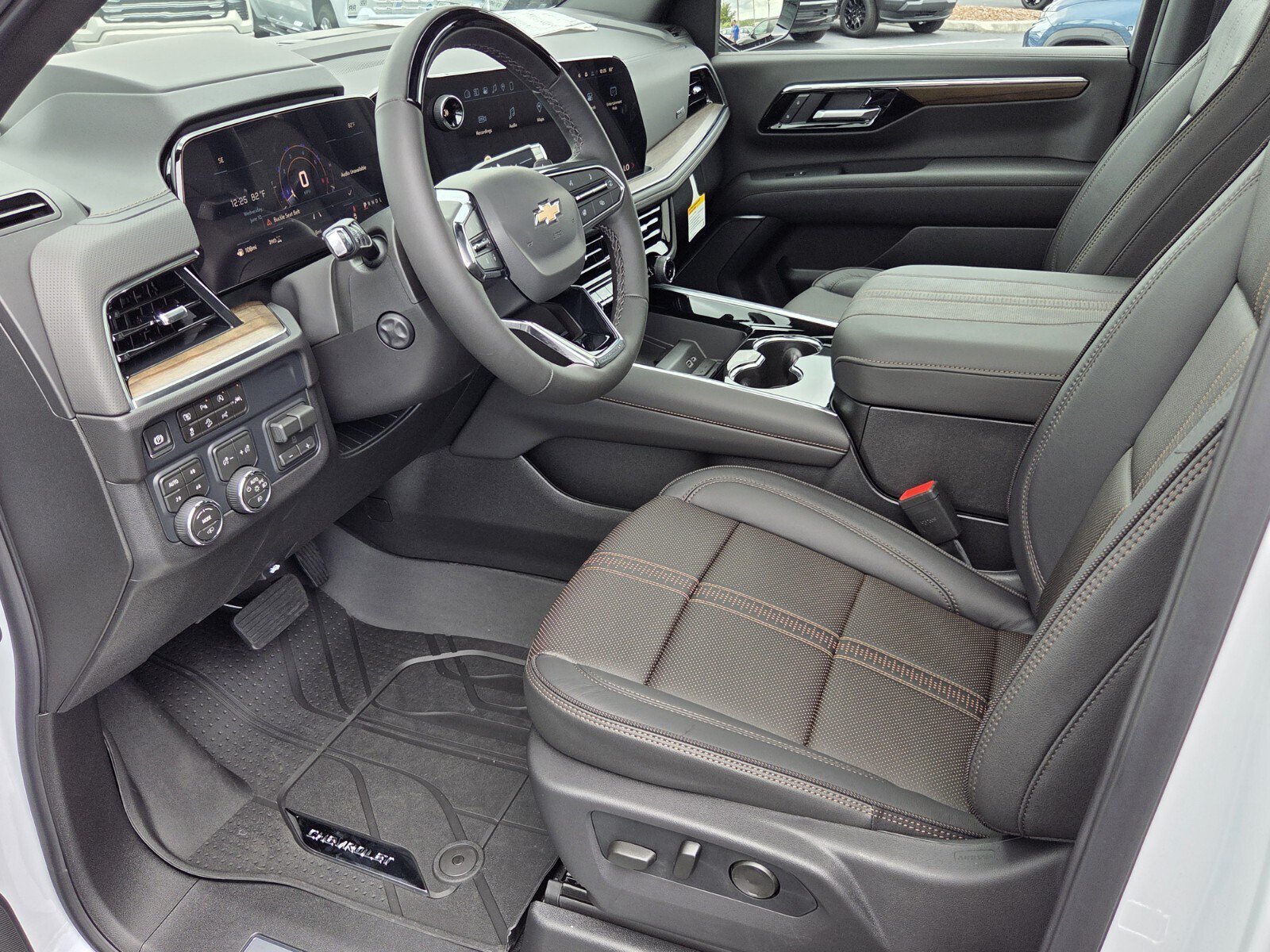 New 2026 Chevrolet Tahoe High Country AWD/4WD image 5