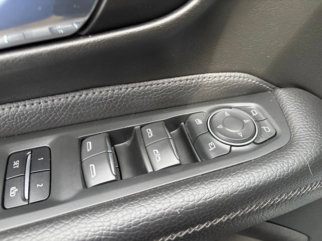 Used 2021 GMC Yukon Denali w/ LPO, Illumination Package AWD/4WD image 15