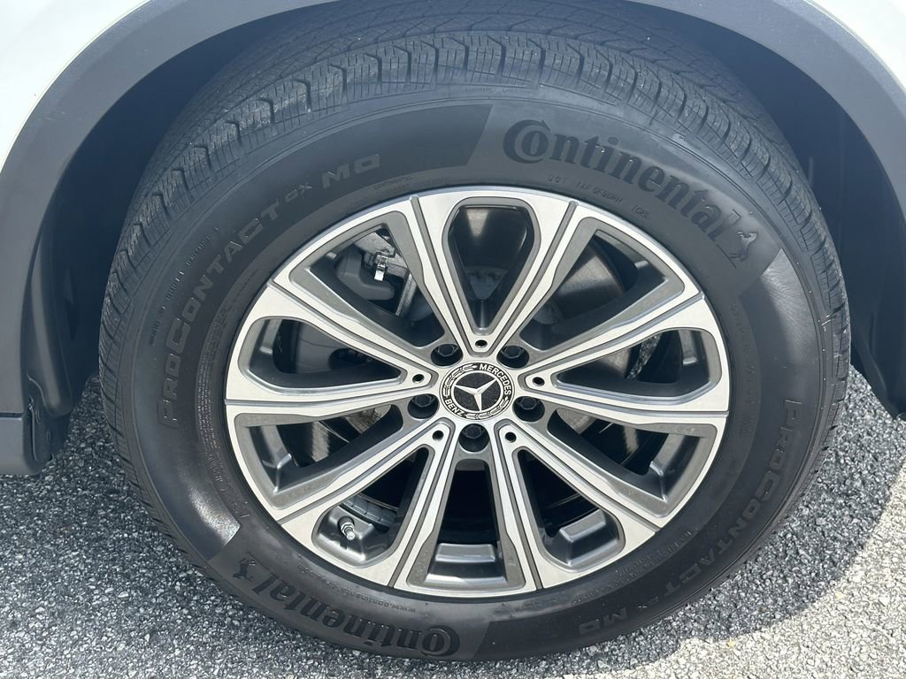 Certified 2025 Mercedes-Benz GLC 300 4MATIC image 14