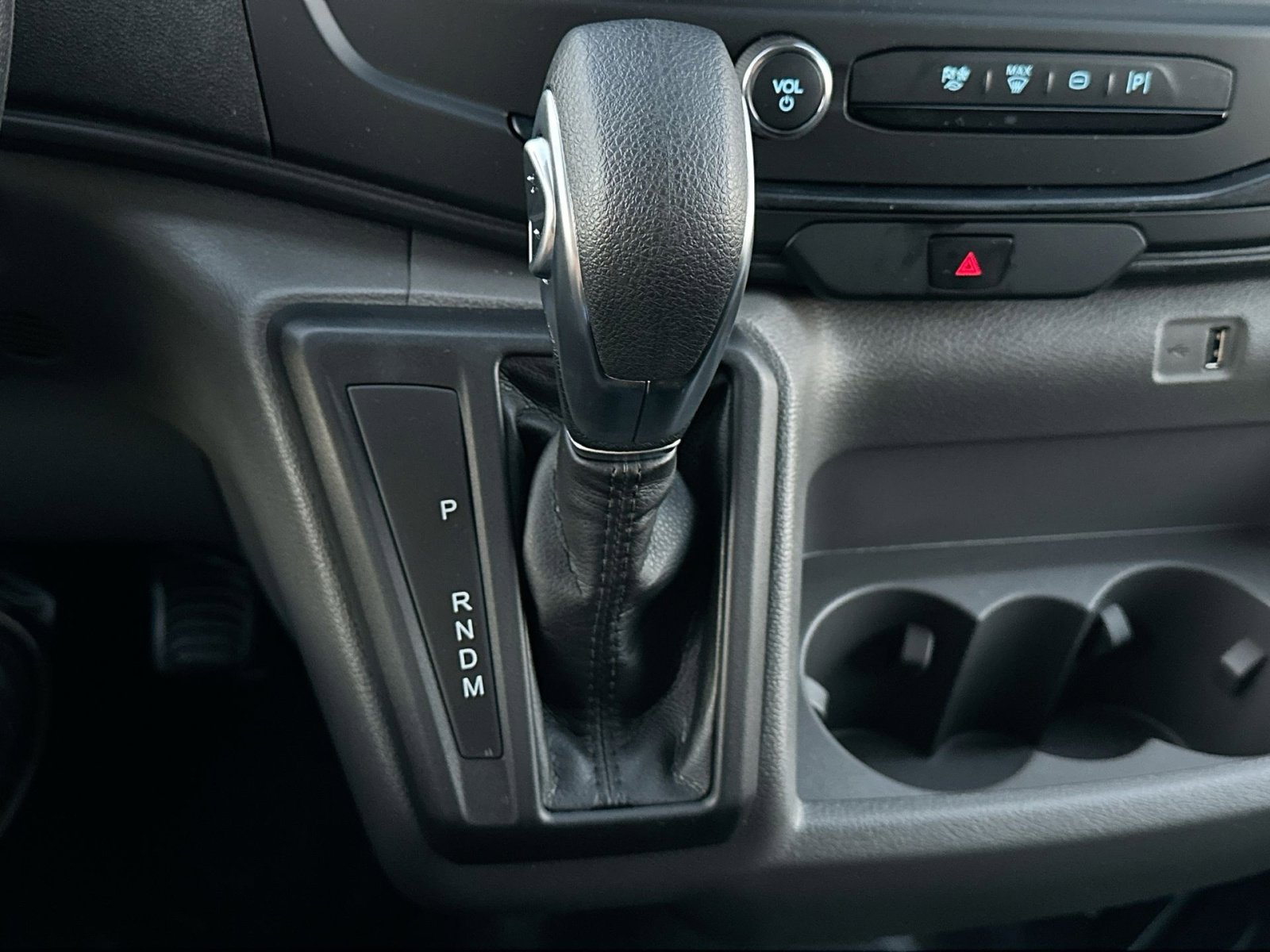 New 2026 Ford Transit 250 148 Medium Roof w/ Load Area Protection Package image 30