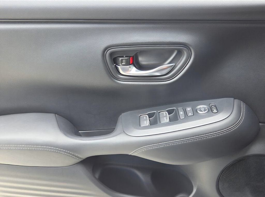 New 2027 Honda HR-V EX-L image 16