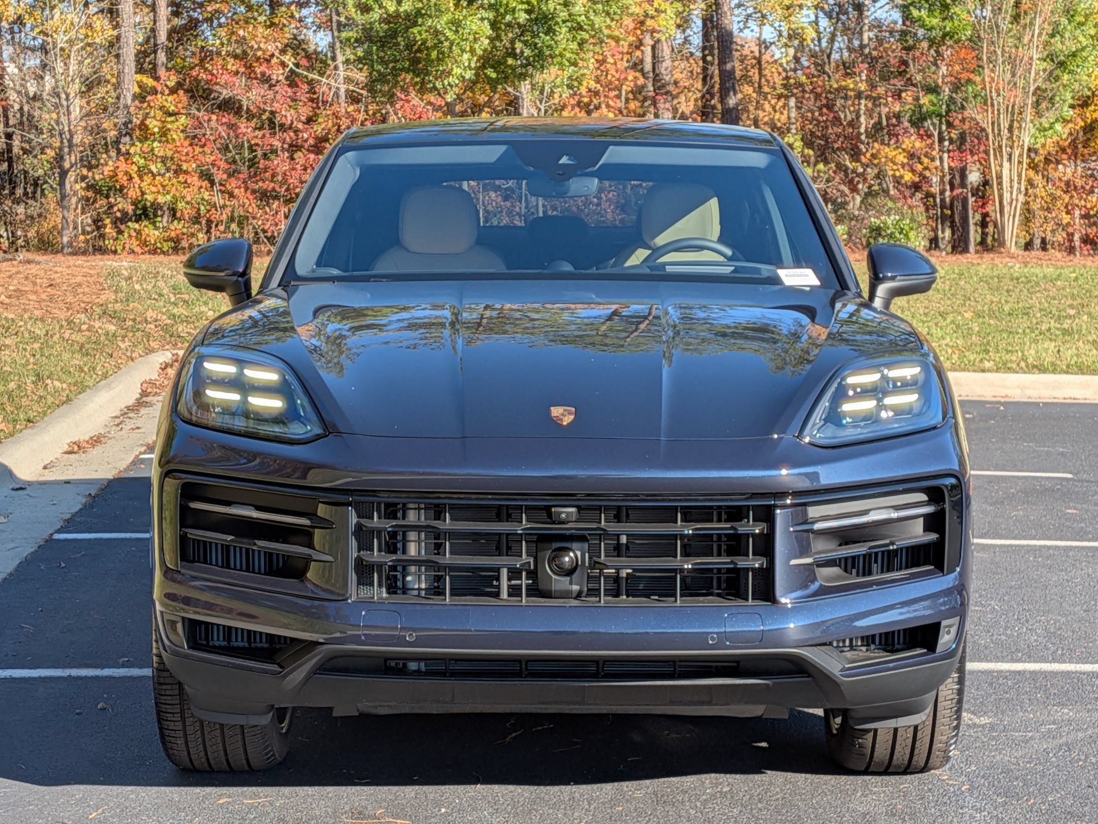 New 2026 Porsche Cayenne Coupe AWD/4WD image 36