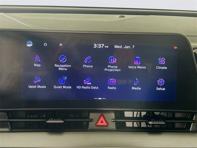 Used 2025 Kia Sportage EX w/ Premium Package image 16