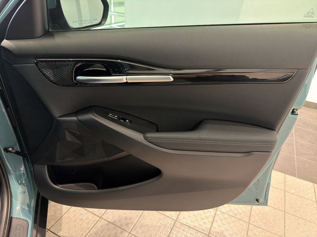 Used 2025 Kia Seltos EX image 24
