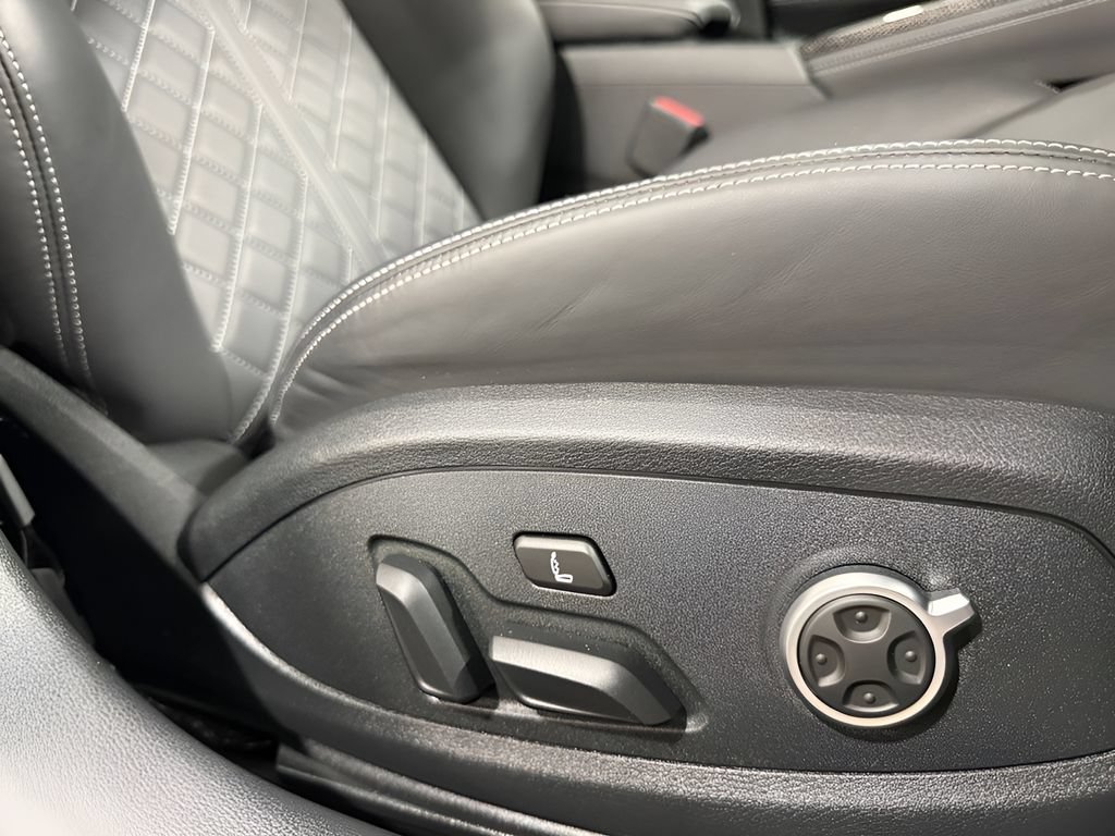 Used 2022 Audi S4 Prestige w/ Prestige Package AWD/4WD image 12