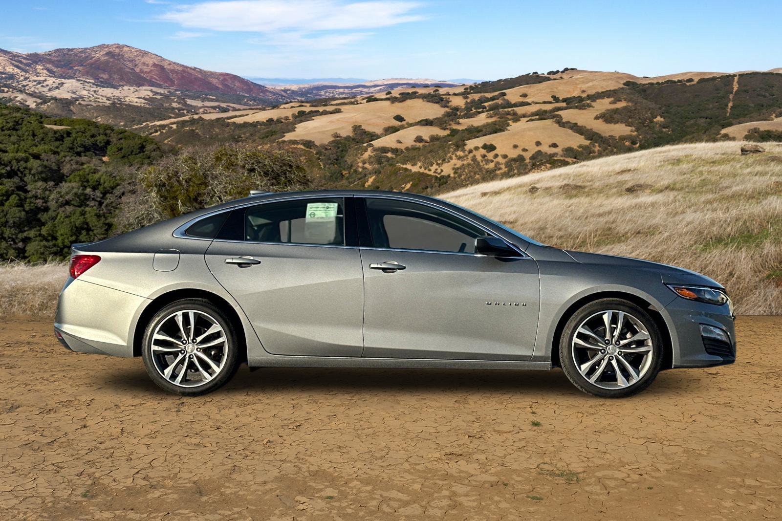 Certified 2023 Chevrolet Malibu LT image 3