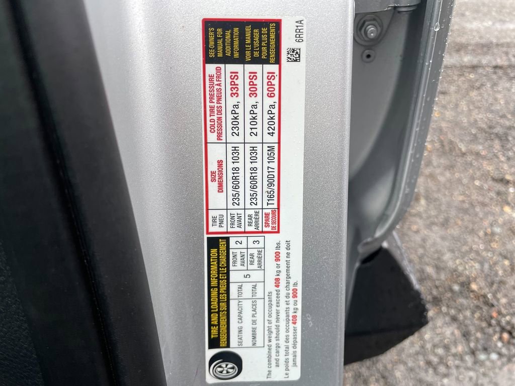 Used 2023 Nissan Rogue SV image 31