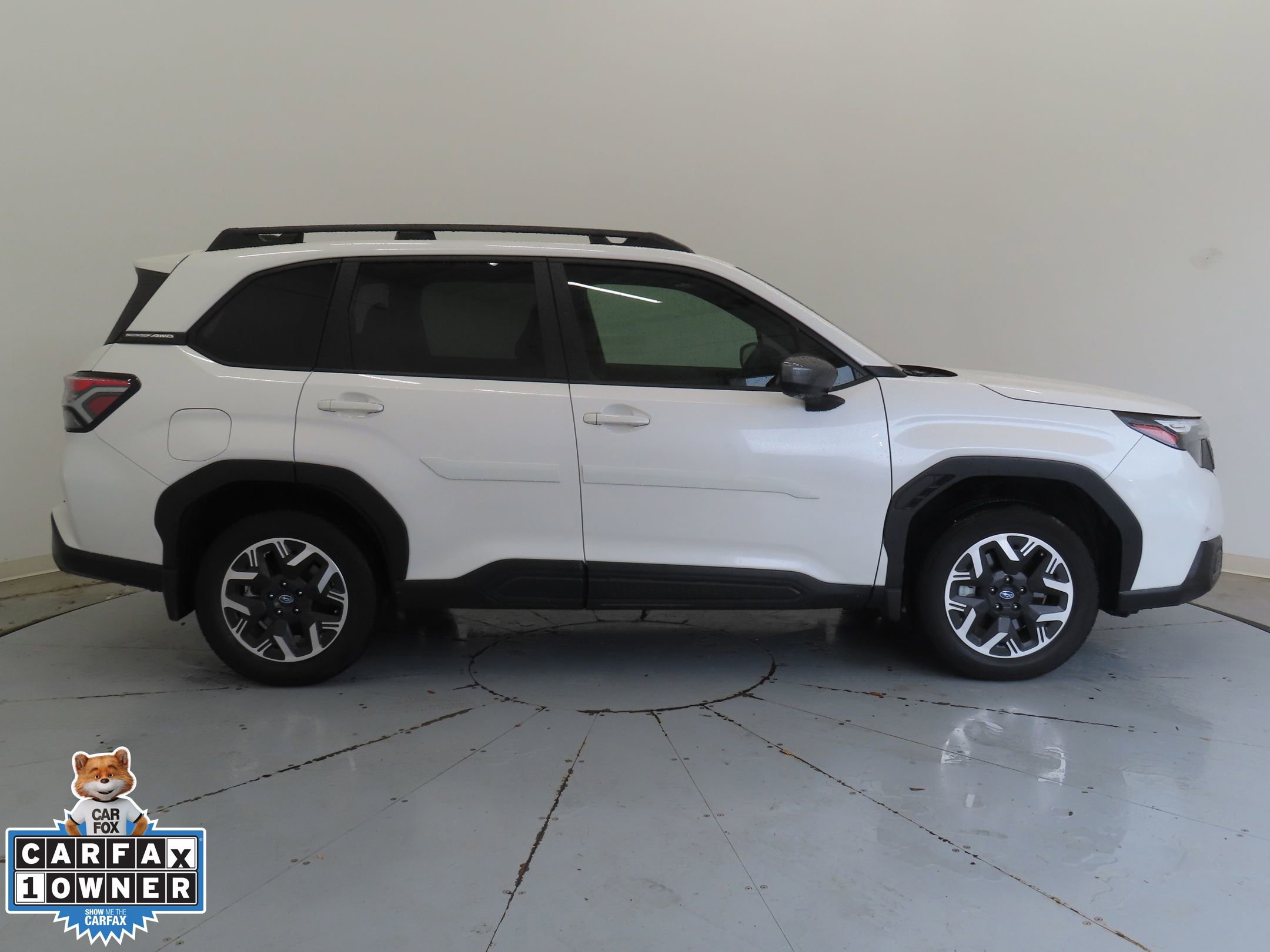 Used 2025 Subaru Forester Premium AWD/4WD image 2