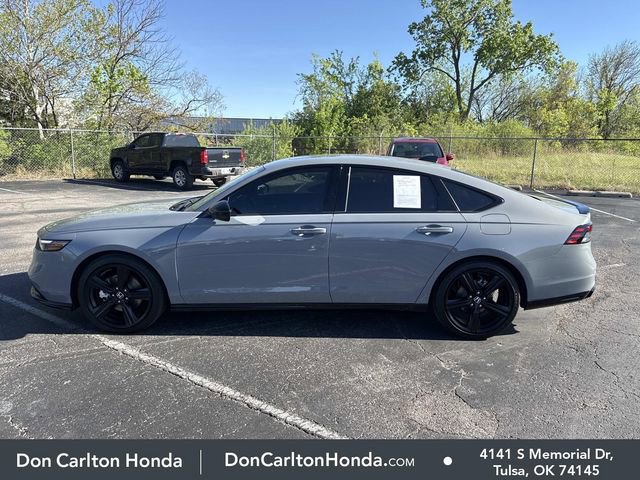 Certified 2025 Honda Accord Sport image 9