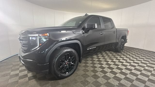 Used 2024 GMC Sierra 1500 Pro w/ Graphite Edition AWD/4WD image 6