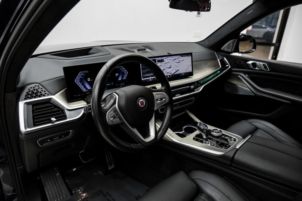 Used 2024 BMW ALPINA XB7 AWD/4WD image 5