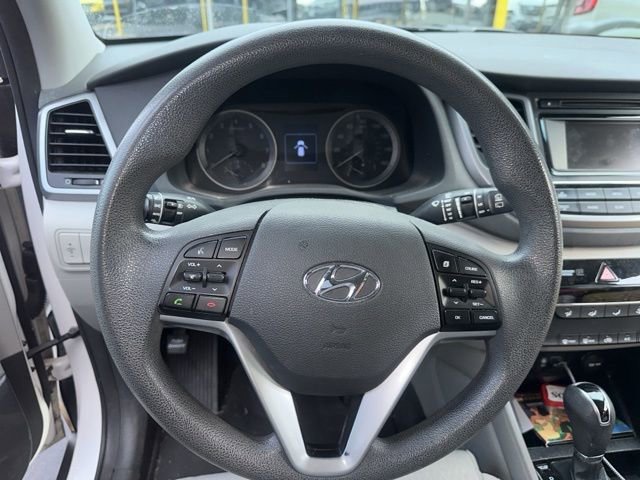 Used 2016 Hyundai Tucson SE w/ Option Group 02 FWD image 11