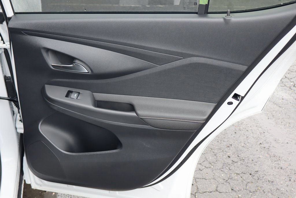 New 2026 Buick Envista Avenir image 19